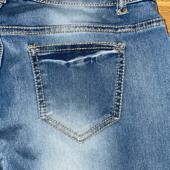 Cato Premium Denim Skinny Jeans Women’s 12 Distressed Medium Wash - Picture 11 of 14